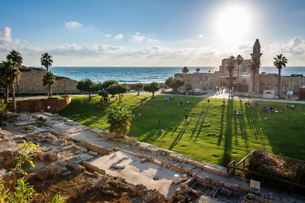 Izrael_Caesarea_Fotolia_68816596_Subscription_Monthly_M